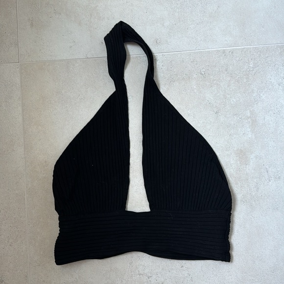 Revolve x CALLAHAN Black Cropped Halter Top - Picture 3 of 4